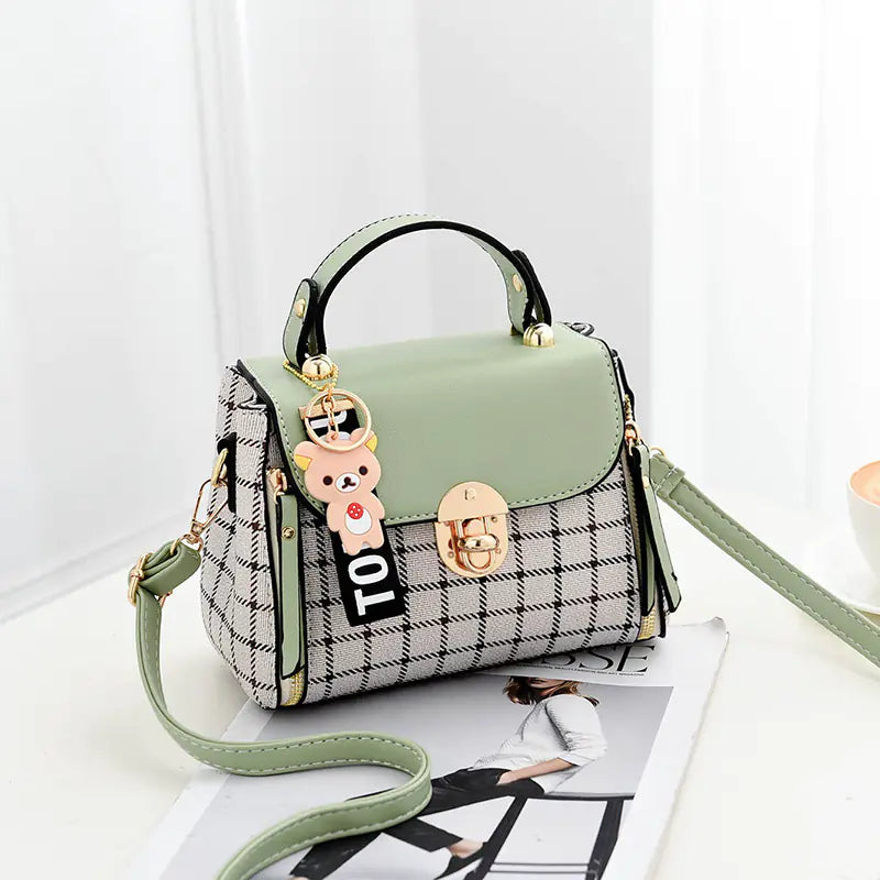 Fashionable Women's Handbag and Shoulder Bag