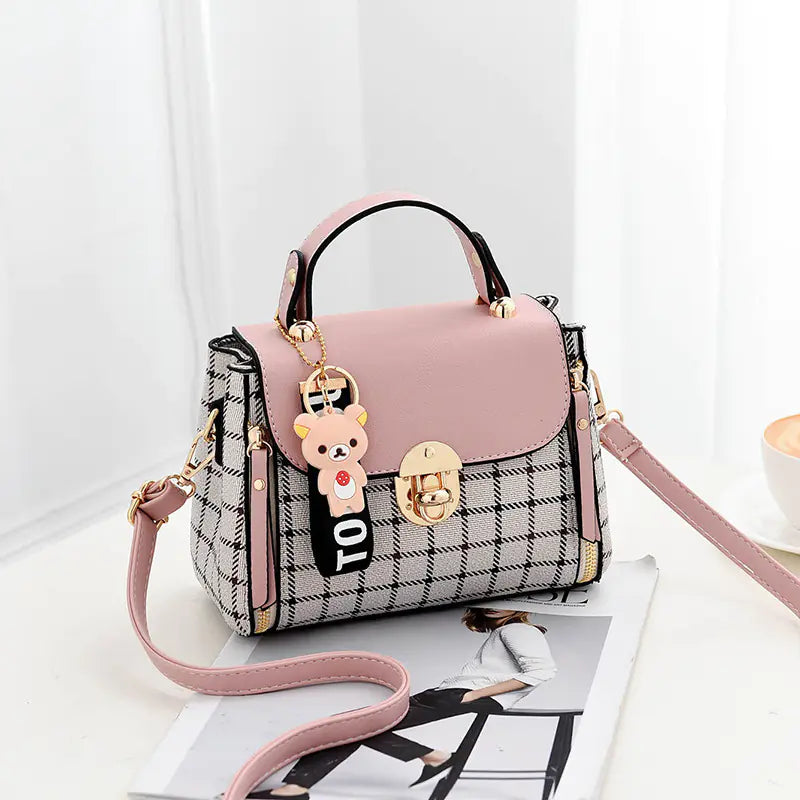 Fashionable Women's Handbag and Shoulder Bag